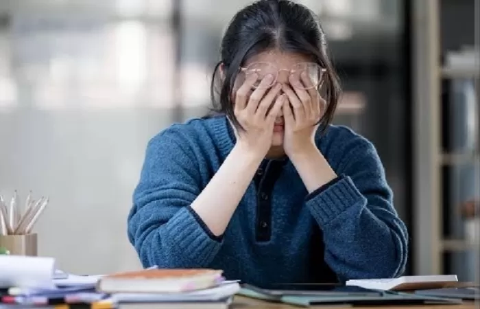 Efek Jangka Panjang Burnout pada Pikiran dan Perasaan